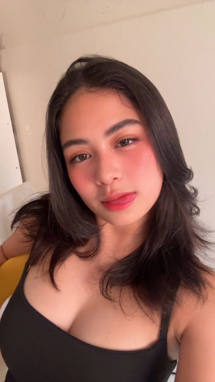 Aku Di Genjot Adik Ku Di Ruang Sauna