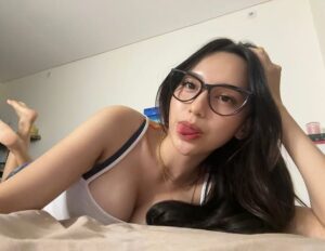 Gairah Ngentot Tetek Besar Tante
