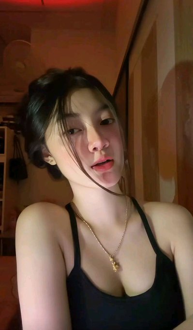 Di Suguhi Badan Tante Semox