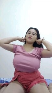 Bersetubuh Dengan Tante Mesum