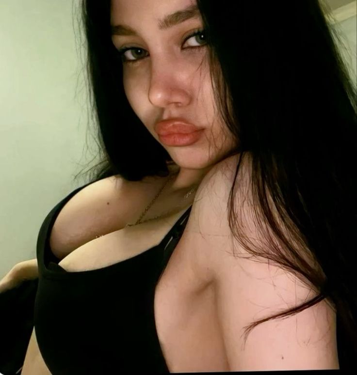 Ketagihan Dengan Penis Besar Pak Polisi